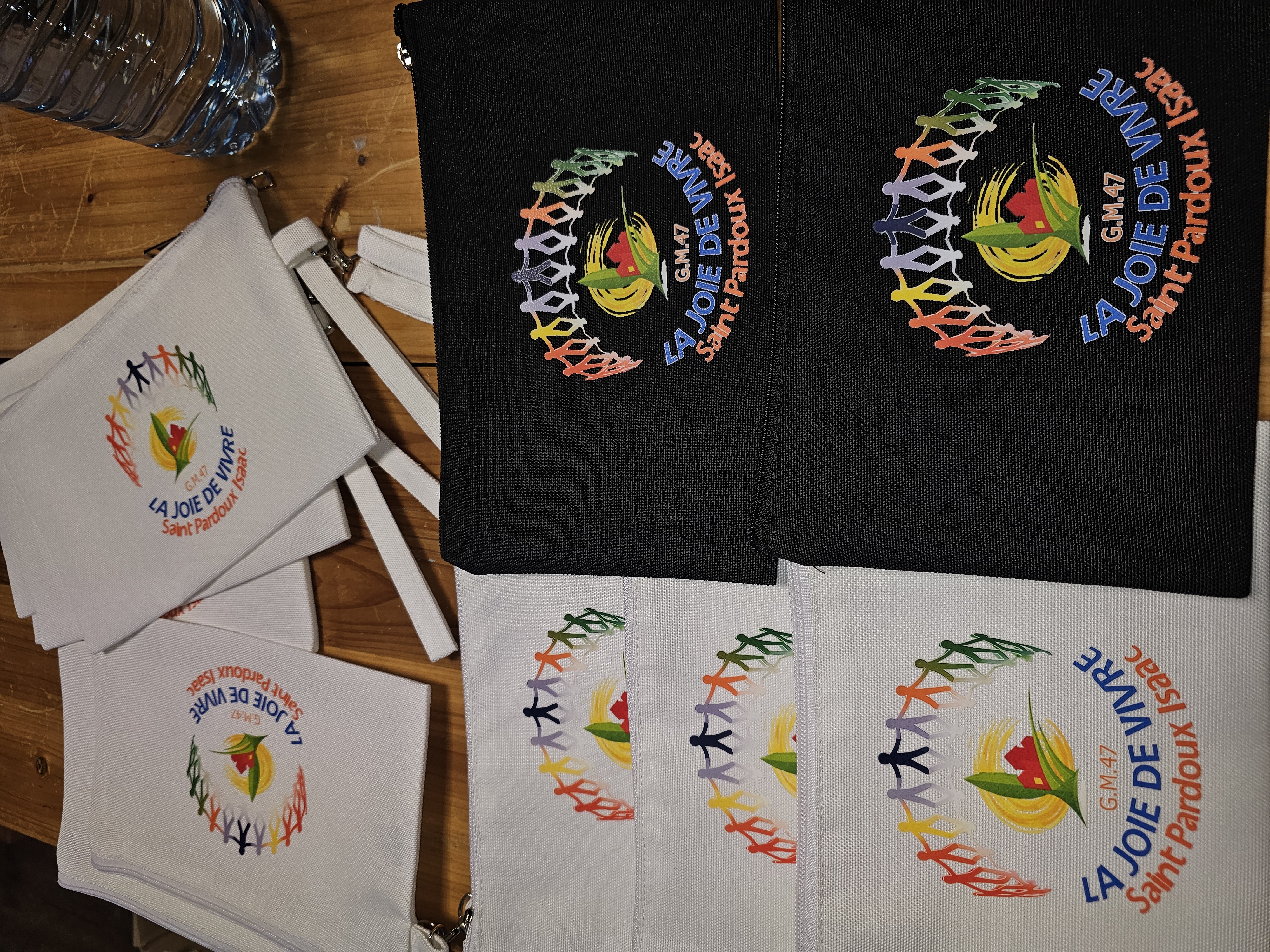 Pochettes avec logo